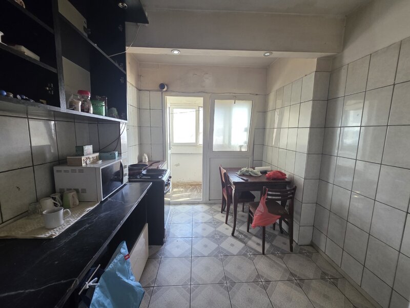 Vergului, 15 minute metrou Costin Georgian, intersectie Pantelimon,