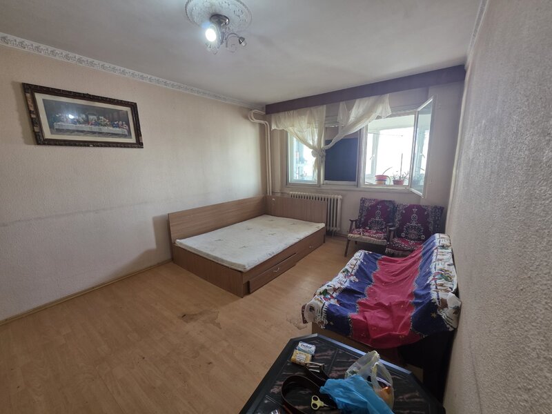 Vergului, 15 minute metrou Costin Georgian, intersectie Pantelimon,